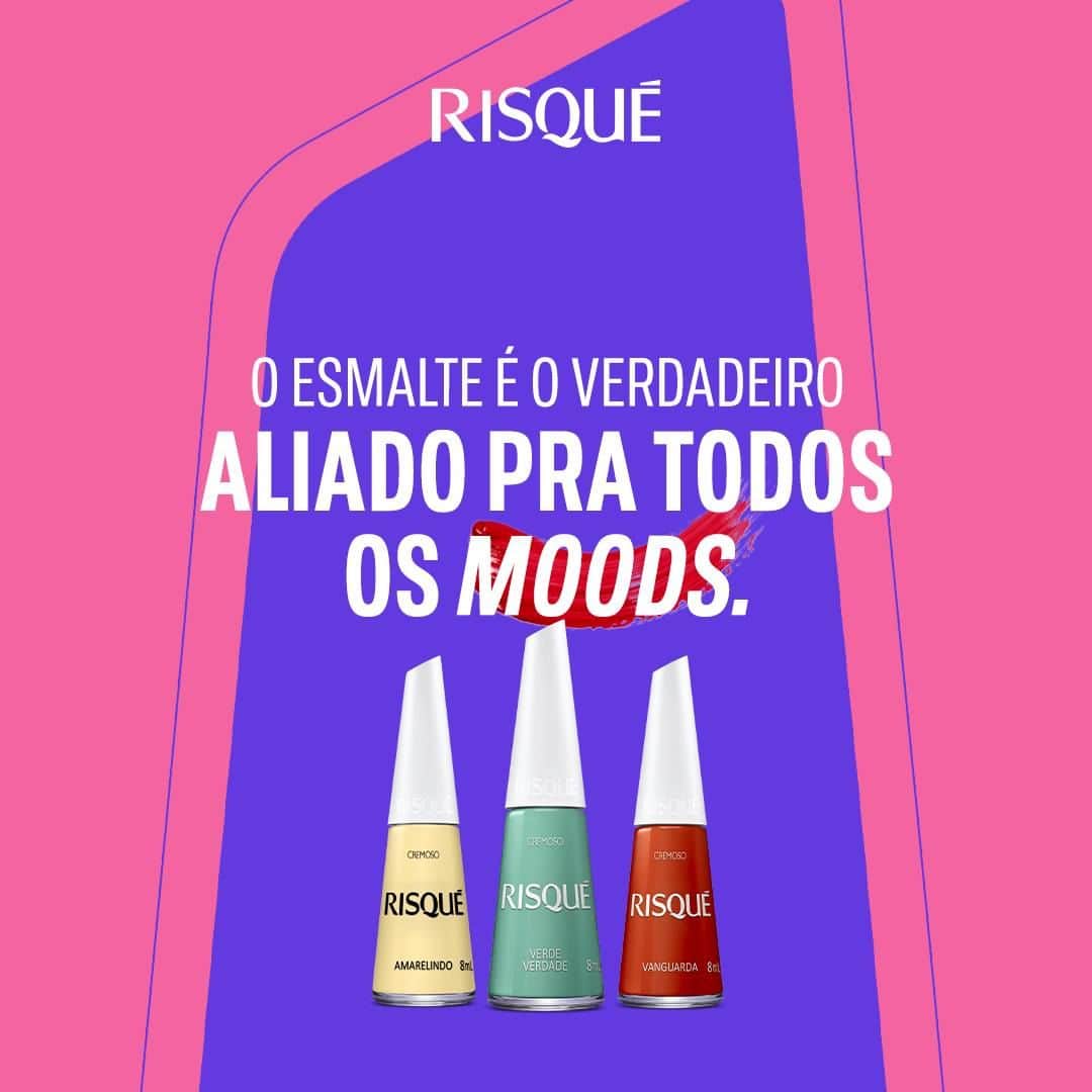 Risqueのインスタグラム：「Você sabia que hoje é dia do esmalte? 💅 A data foi criada para comemorarmos todas as cores e efeitos que nos permitem refletir a nossa personalidade e autenticidade.   Poste as suas unhas em comemoração ao seu vidrinho favorito com o sticker que compartilhamos no storie, que vamos repostar. Te esperamos, viu? 😉  #EsmaltesRisqué #RisquéOficial #DiadoEsmalte」