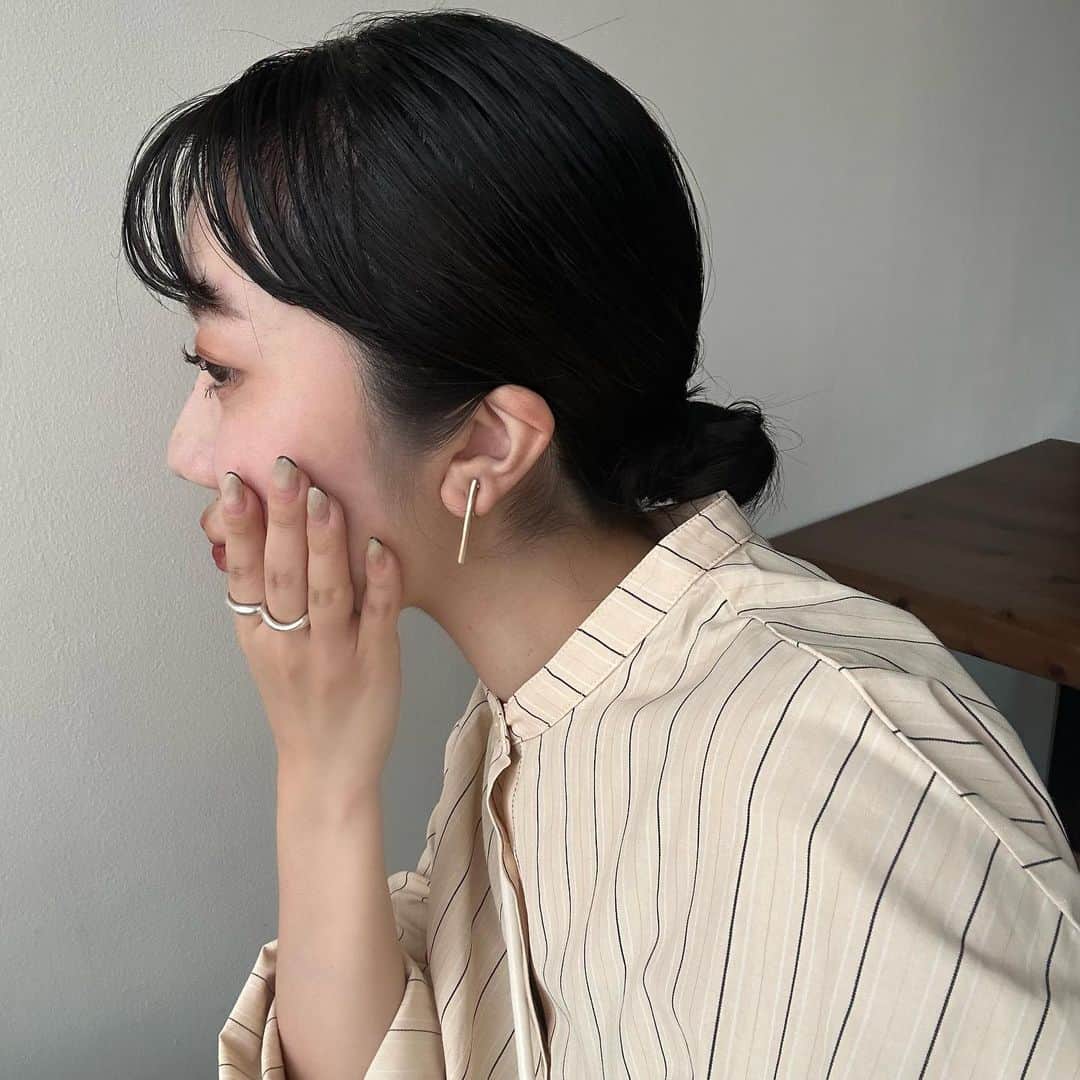 kannnaのインスタグラム：「ohayo〜 毎日暑いけど気分は完全秋。🍂🤚🏻」