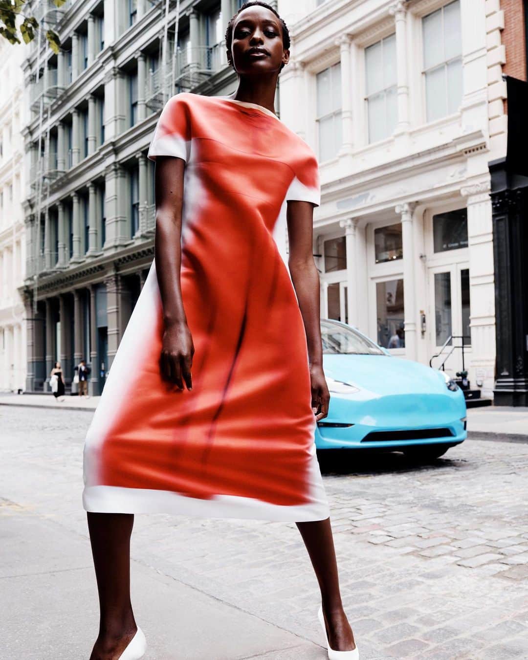 Saks Fifth Avenueのインスタグラム：「The color everyone’s going to be obsessed with this fall? Red, and @loewe has you covered. Tap or head to the link in our bio to shop. #Saks」
