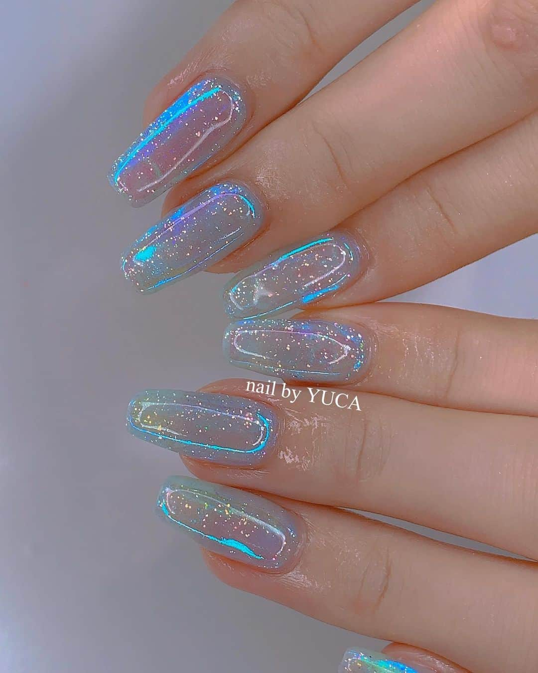 YUCAのインスタグラム：「URUURU🫧🫧 ⁡ ⁡ ⁡ #うるうるネイル #nail #ネイル #オーロラネイル #クリアネイル #clearnails #젤네일 #네일 #네일아트 #auroranails #tettynail #유카네일 #우루우루네일 #uruurunail #美甲 #yucanail」