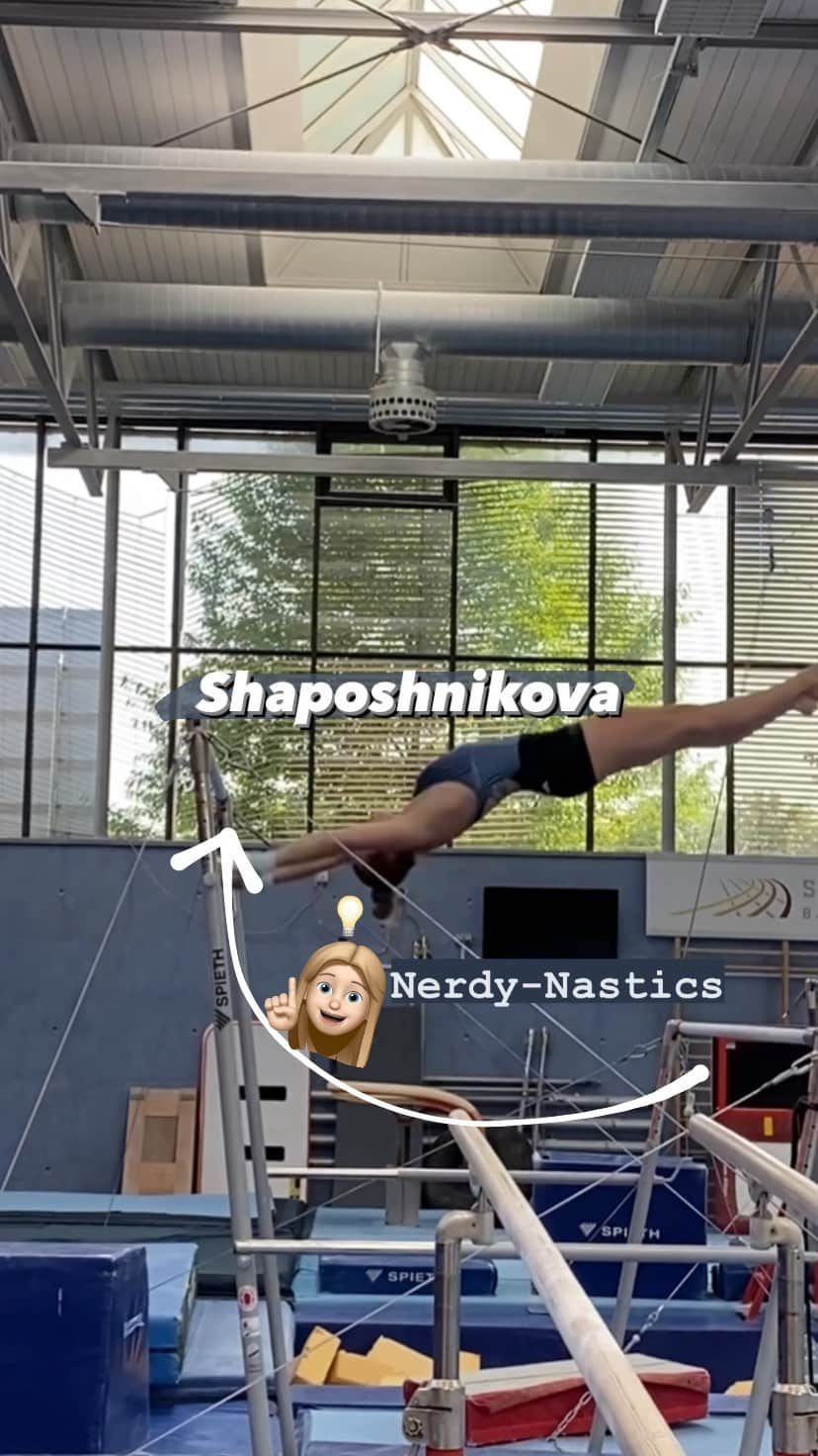 Carina Kröllのインスタグラム：「Welcome to NERDY-NASTICS - Cari‘s Turn-Erklärstunde 🪄 🤓 Heutiges Element: der ✨SHAPOSHNIKOVA ✨ ~auch genannt „Shappo“ • erfunden von Natalia Shaposhnikova • freier Hüftumschwung mit Flug vom unteren zum oberen Barrenholm • kann aus dem Bückumschwung, Stalder oder freien Felge geturnt werden  • D-Teil - ist also 0,4 Punkte wert  Welchem Element soll ich als nächstes auf die Spur gehen? 🔎 Lasst es mich gerne in den Kommentaren wissen ⬇️ . . . #gymnast#gymnastics#gymnasticsshoutouts#gymnasticsvideos#gymnasticsskills#learngymnastics#erklärbär#understandgymnastbetter#gymnasticsrules#rulesofgymnastics#gymnasticslife#unevenbars#unevenbarsskills#giengersalto#carinakroell」