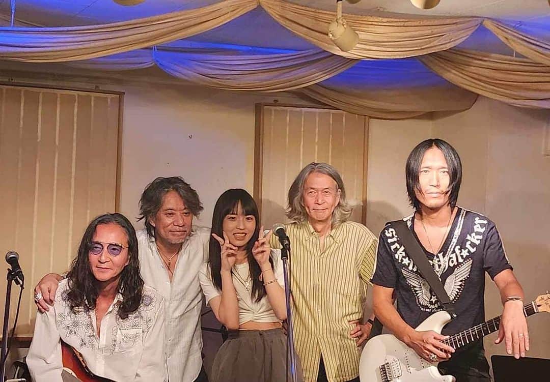三原康可さんのインスタグラム写真 - (三原康可Instagram)「. Les Trois Mousquetaires  @ 下北沢lown 2023.7.31  #六弦詩人義家 #三原康可 #江上徹＋ #中山努 #なの #前田誠 #lown #三銃士」8月2日 2時51分 - mihara.yasunori