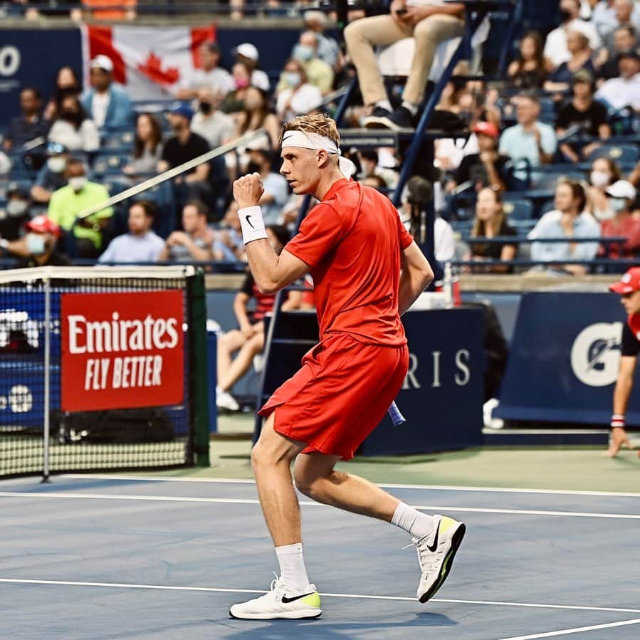 のインスタグラム：「I’m really disappointed to announce my withdrawal from the @nbotoronto. I’ve been doing everything possible to get my knee healthy and be able to compete but unfortunately it needs more time. There’s no greater honor than playing at your home tournament and I will really miss playing in Toronto. I’m going to keep focusing on getting healthy and I know I’ll see you all in Canada next year!! 🙏🏼🇨🇦」