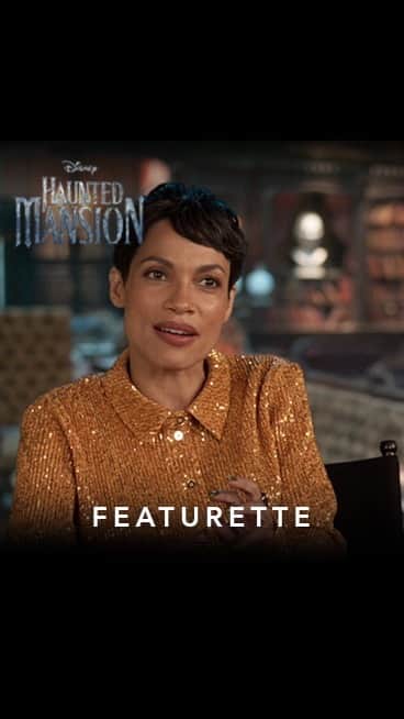 Walt Disney Studiosのインスタグラム：「Grace. Integrity. Family. ❤️  Disney’s Haunted Mansion is now playing in theaters. Get tickets: Link in bio.」