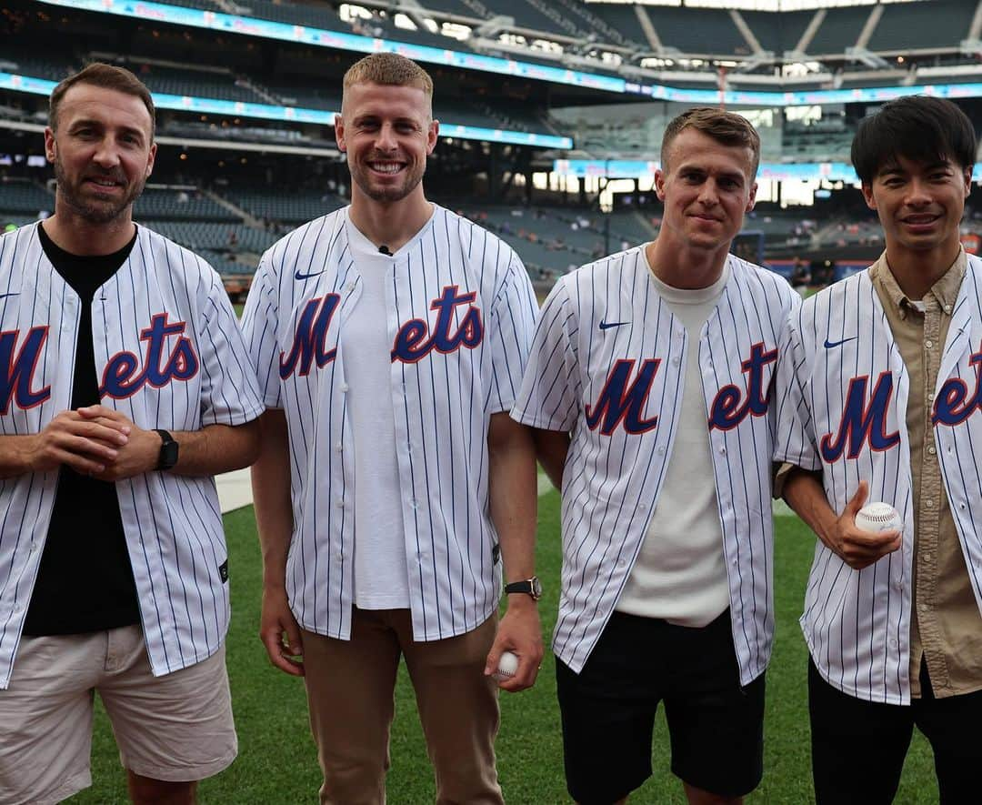 グレン・マレーさんのインスタグラム写真 - (グレン・マレーInstagram)「USA Dump 🇺🇸  Brilliant to be part of @officialbhafc & @premierleague Summer Series 2023   Philadelphia ➡️ Atlanta ➡️ NYC ➡️ D.C  @mets @newyorkjetsinuk @atlantafalcons   Less 🏃🏻 more 📸 these days 🤣」8月2日 5時06分 - gajm83