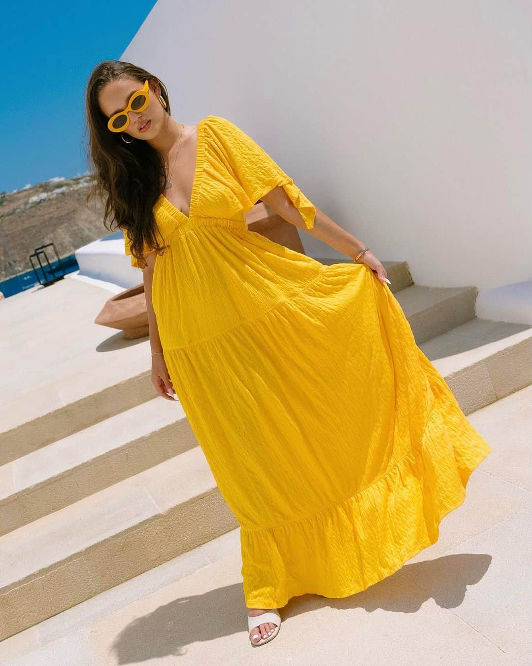 マディソン・ペティスさんのインスタグラム写真 - (マディソン・ペティスInstagram)「Sundress Season」8月2日 5時04分 - madisonpettis