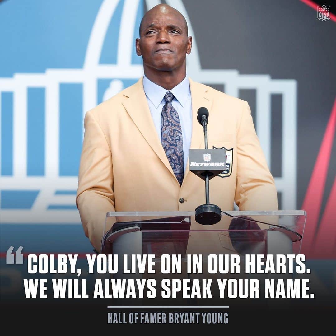 NFLさんのインスタグラム写真 - (NFLInstagram)「Bryant Young honored his late son Colby in his Hall of Fame speech last year. ❤️️🙏  📷: Olivia McLucas/AP」8月2日 5時13分 - nfl
