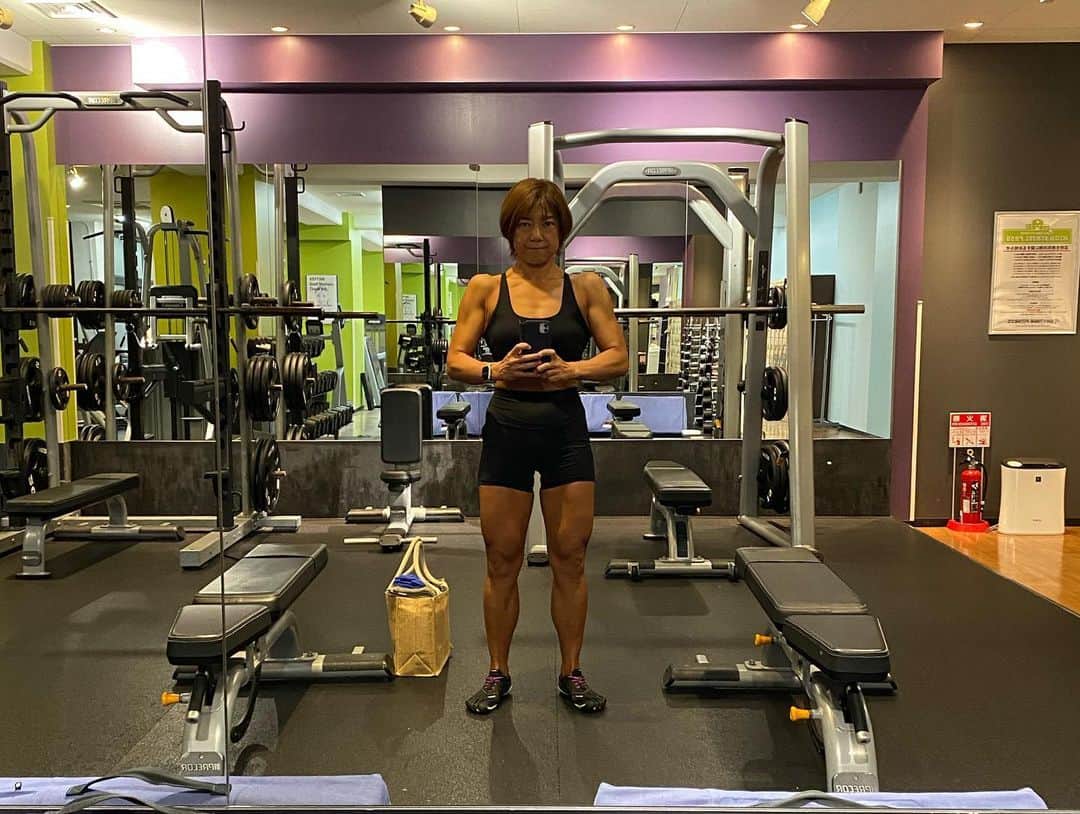 喜多村章子さんのインスタグラム写真 - (喜多村章子Instagram)「8月1日のトレーニングと食事です ・ 起きてられない 起きれない ・ 昨日は帰宅後、いろいろ家事なんか終わらせてから、寝てました。 そして今朝は起きられず😅 ・ 今日2日の早朝トレーニングは出来ませんでした。あかんな、私🥲 ・ とはいえ、気持ち切り替えて頑張りましょ😊 ・ #fitness #workout #training #anytimefitness #bodybilding #筋トレ #女子フィジーク #ウーマンズフィジーク」8月2日 5時53分 - nattsu.bm.72233