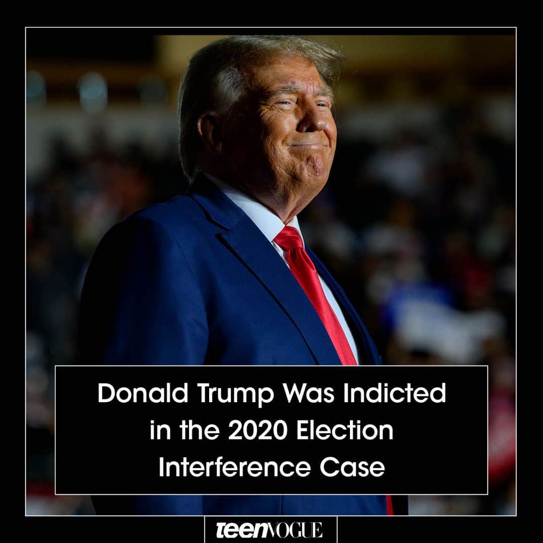 Teen Vogueのインスタグラム：「If I had a dollar for every indictment he's racked up, I could pay off my student loans. 🙃 Seriously, this is astonishing. Read more about #DonaldTrump's third indictment at the link in bio.  (📸: Getty Images)」