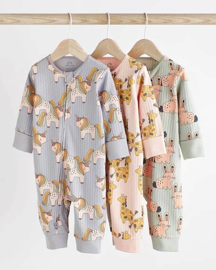 Nextさんのインスタグラム写真 - (NextInstagram)「Pj's, jammies, jim-jams... whatever you call them, these adorable summer sleepsuits are a MUST! 🦄 #nextkids」8月2日 17時00分 - nextofficial