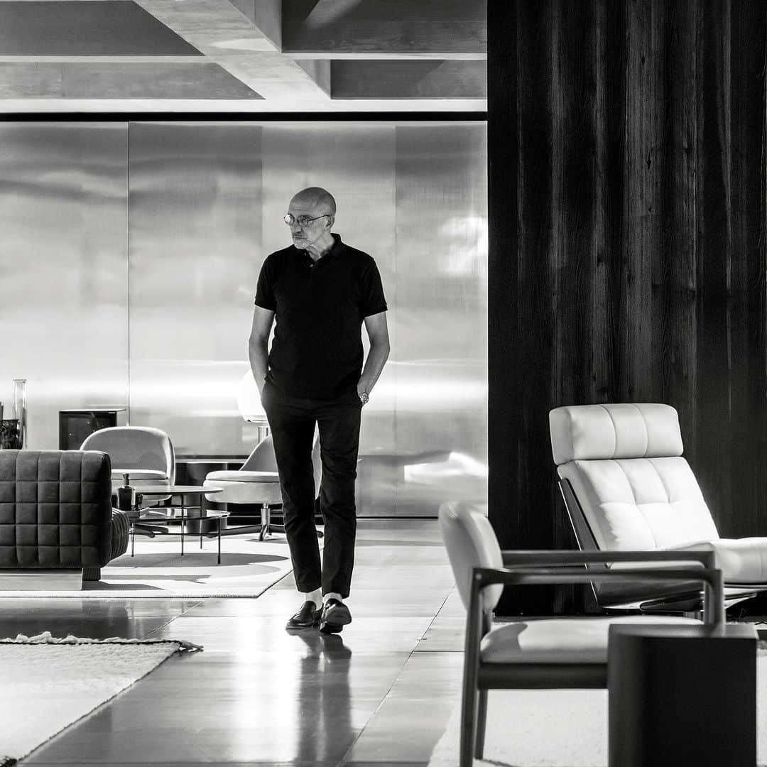 Minotti Londonさんのインスタグラム写真 - (Minotti LondonInstagram)「Minotti London is incredibly sad to share the news of the passing of our esteemed Art Director, architect, and designer, Rodolfo Dordoni. He was an indelible part of Minotti's history and illuminated one of the most brilliant chapters in our brand's journey with his extraordinary talent and boundless creativity.  Words fail to express the depth of our grief over this irreplaceable loss. Today, we bid farewell to a cherished friend, whose legacy of design and passion will forever be woven into the fabric of Minotti. Our hearts go out to his family, friends, and colleagues, and we offer our sincere compassion during this difficult time.  Rodolfo, your absence will be deeply felt, and your impact on Minotti London will remain a source of inspiration and admiration for generations to come. You will be dearly missed.  #rodolfodordoni」8月2日 17時38分 - minottilondon