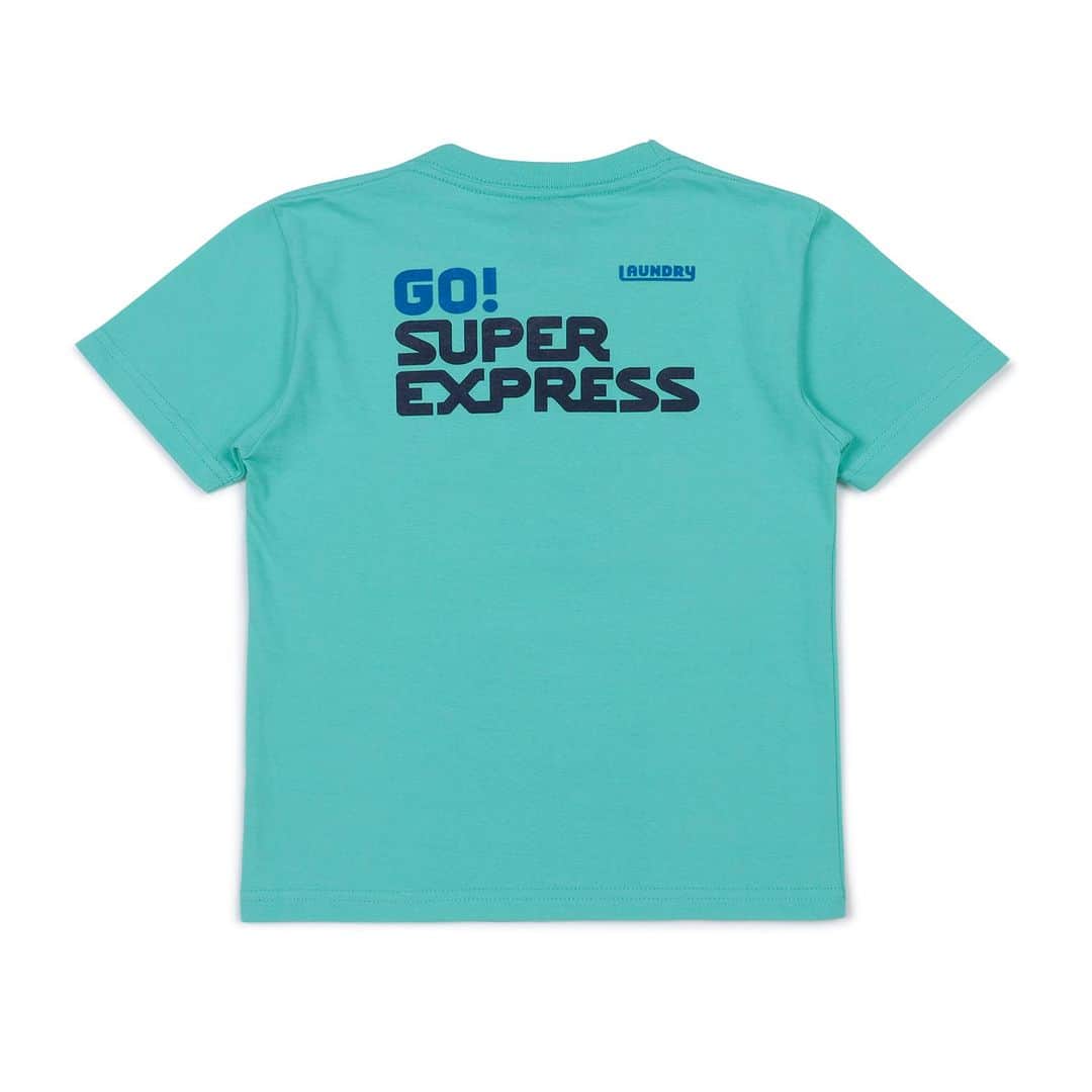 Laundry ランドリーさんのインスタグラム写真 - (Laundry ランドリーInstagram)「8月4日（金）発売🎊  東北新幹線「はやぶさ(SERIES E5)」、秋田新幹線「こまち(SERIES E7)」、北陸新幹線「かがやき(SERIES E7)」が一枚のTシャツに集結！   今度のSUPER EXPRESS TシャツはBABY・GIRL・LLBの3人が車掌さん風スタイルでお出かけをするBOYくんをご案内！ みんなの夢が詰まったコラボデザインTシャツです。  333-52004 SUPER EXPRESS2023 Tシャツ 4,180円（税込） 100/110/120 ホワイト/ミント  【発売日：2022年8月4日（金）】 ※オンラインストアでは8月4日（金）12:00発売  ＿＿＿＿＿＿＿＿＿＿＿＿＿  詳しいお知らせはプロフィールから ブランドサイトをチェック🧐 ⇒ @laundry_official  最近GETしたアイテムや過去のアイテム・ノベルティなど #laundry038 を付けて投稿すると、 LAUNDRYブランドサイトや、オンラインストアにも掲載されます👍❣  また、LAUNDRY公式インスタグラムでもご紹介させていただきますので 是非皆さまご投稿宜しくお願いします✨  #laundry #ランドリー #tシャツ  #はやぶさ #こまち #かがやき #キッズ #キッズTシャツ #電車 #新幹線 #キャラクターデザイン #半袖Tシャツ #ユニセックス #unisex  #Tシャツコーデ #Tシャツコーディネート  #コーディネート #ファッション #キャラクターデザイン #COORDINATE #fashion」8月2日 17時50分 - laundry_official