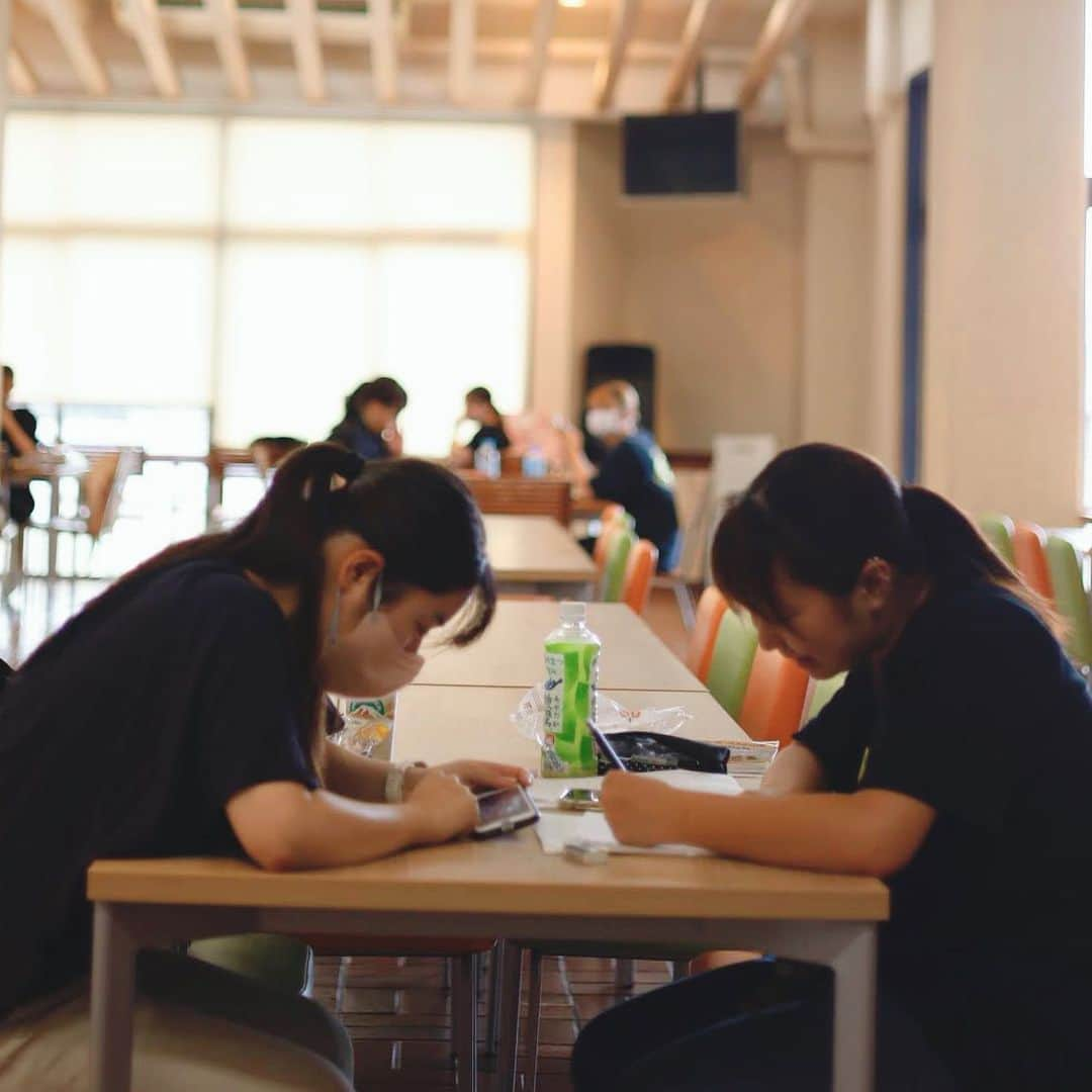 福岡女子短期大学さんのインスタグラム写真 - (福岡女子短期大学Instagram)「💠1/365 Days  今日から定期試験が始まりました✨  #福岡女子短期大学 #福女短スナップ  #福女短　#ポートレート #写真すきな人と繋がりたい」8月2日 18時02分 - fukuoka_wjc