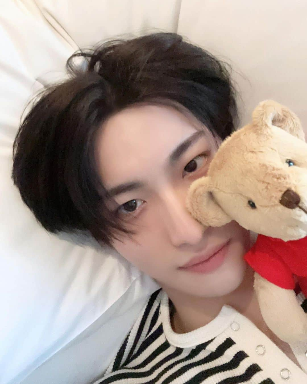 ATEEZさんのインスタグラム写真 - (ATEEZInstagram)「[#인星화그램] Thailand🩶🐻  #ATEEZ #에이티즈 #SEONGHWA #성화」8月2日 18時11分 - ateez_official_