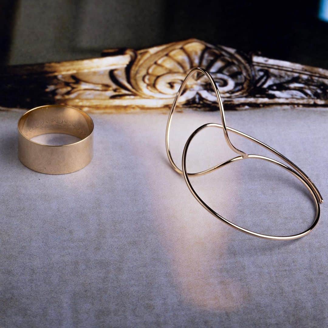 Hirotaka Jewelryのインスタグラム：「SCULPTURAL, ABSTRACT #hirotakajewelry」