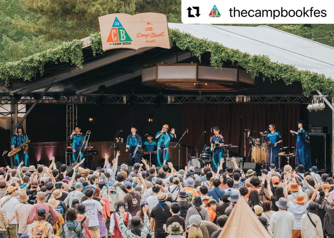 ファンファンさんのインスタグラム写真 - (ファンファンInstagram)「20230610 #思い出野郎Aチーム #OYAT #thecampbook 「音楽があっても」初演奏したね！がんばった！ テント持っとるひとこんな多いんやってびっくりした🏕️ プティ・タ・プティのベーグルがめちゃくちゃ美味しかったです🥯ありがとうございました！  #Repost @thecampbookfes with @use.repost ・・・ THE CAMP BOOK 2023 DAY1 2023/6/10  THE GROUND STAGE 『思い出野郎Aチーム』 @oyat_official  📷 @yusukebaba  #thecampbook #ミュージック #キャンプ #長野 #富士見高原リゾート #フェス #野外フェス #音楽フェス #キャンプフェス」8月2日 10時13分 - fafafafafanfan