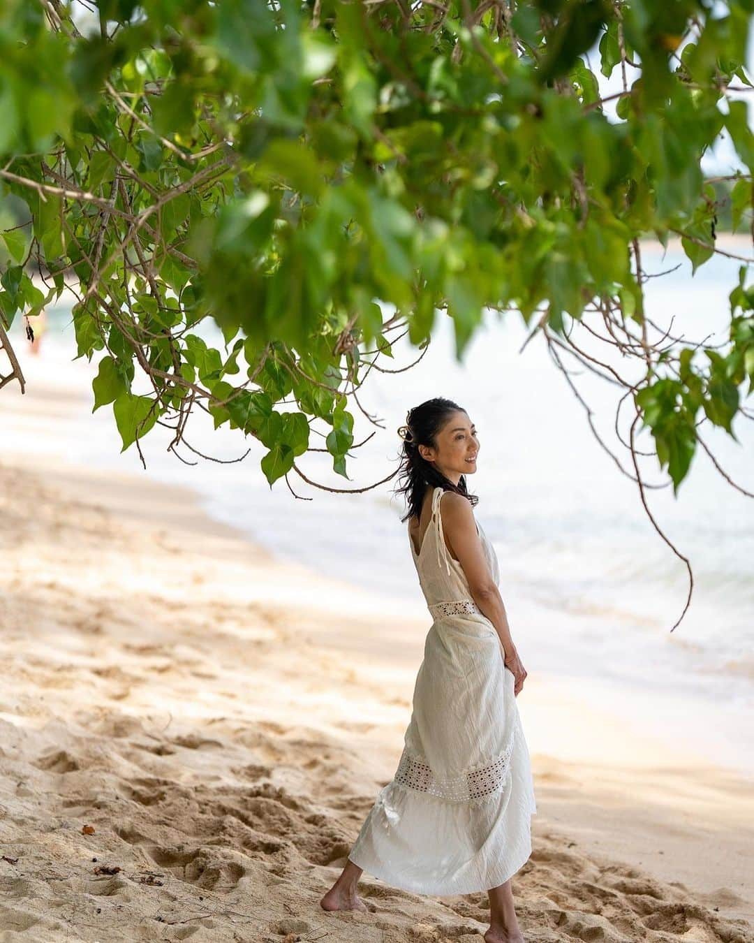 中川愛海さんのインスタグラム写真 - (中川愛海Instagram)「Hawaii撮影🌺 photo by uchida  @uhisac  @proportraithawaii  #中川愛海 #一日一回カンパイ #hawaii #hawaiilife #hawaiiportraitphotographer #hawaiiphotographer #ハワイポートレート #ハワイポートレート撮影 #hawaiiportrait #hawaiilife #hawaiiinstagram」8月2日 11時09分 - ami_nakagawa_