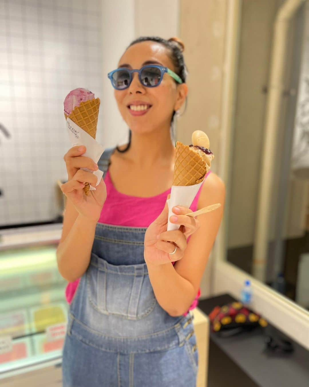 LOVEのインスタグラム：「ビビる美味しさ  @ginzasonypark  @bigbaby_icecream  #大きな赤ちゃん」