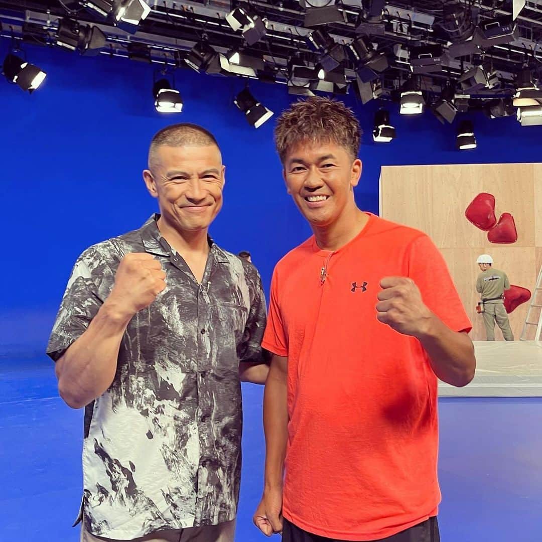平山ユージのインスタグラム：「【NHK BS1 】【NHK 総合】 今行われているスイス🇨🇭ベルンでの世界選手権に参加中の日本代表と共に、「武井壮のスポーツプラネット」に出演しました。  番組は武井壮さん、岡田結実さんが楽しく導き、僕らがクライミングの魅力や見どころを伝えさせてもらいました。  さらに武井さん、岡田さんともに登る体験をし、大会の裏舞台もたっぷりと知って頂き、クライミングを楽しく魅力的に伝わると思います。ぜひ観て下さい‼️  ■NHK BS1 (本放送) 8月4日(金)23:20〜24:09  ■NHK 総合 (再放送) 8月6日(日)3:00〜4:00 *5日(土)深夜  本放送後、NHKプラスにて見逃し配信あり  是非観て下さい✨✨👍  @sosotakei  @okada_yui_official  @tomoa_narasaki  @meichi_narasaki  @anraku_sorato  @bc_mgmt  @thenorthfacejp  @beal.official  @lostarrowinc   #生まれは葛飾 #葛飾区　#葛飾出身   #Repost @bc_mgmt ・・・ 武井壮さんの番組に平山がゲスト出演🔥 現役選手たちと共に、クライミングの魅力を伝えてきました！  ■武井壮のスポーツプラネット  ■NHK BS1 (本放送) 8月4日(金)23:20〜24:09  ■NHK 総合 (再放送) 8月6日(日)3:00〜4:00 *5日(土)深夜  本放送後、NHKプラスにて見逃し配信あり  @climbparkbasecamp @boulderpark_basecamp @urban_basecamp_shinjuku @basecamponlineshop @basecamp.import  #スポーツプラネット #武井壮 #岡田結実 #スポーツクライミング #ボルダリング」