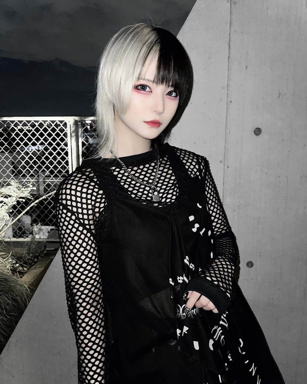 てのひらえるのインスタグラム：「2023.8.2 お誕生日を迎えました☻✯  出逢ってくれて、ありがとう。」