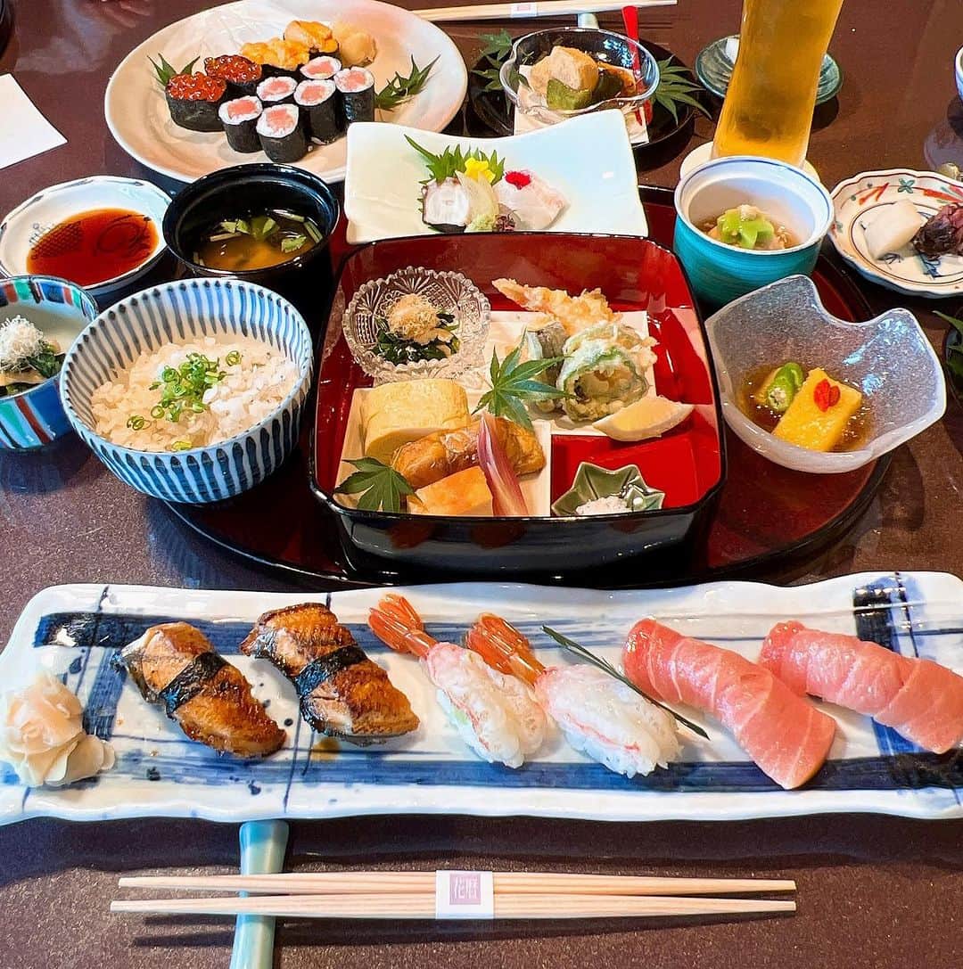 スイスホテル南海大阪さんのインスタグラム写真 - (スイスホテル南海大阪Instagram)「年間300回以上外食をしており、2歳の息子含めた家族3人で大阪中心に京都や神戸など関西グルメを紹介しているみさみさです！フォロワーさんのお店探しの参考になる投稿を心がけてています。（@misa_stagram_osaka )  Hi, this is Misamisa @misa_stagram_osaka, a food lover who explores more than 300 restaurants per year in Kansai Area to feature gourmet information in Osaka, along with Kyoto and Kobe. I love sharing tips to my followers on where to dine and what to try. Join me as I take over Swissôtel Nankai Osaka's Instagram page with my family of 3, including my 2-year-old son!」8月2日 12時08分 - swissotelnankaiosaka_official