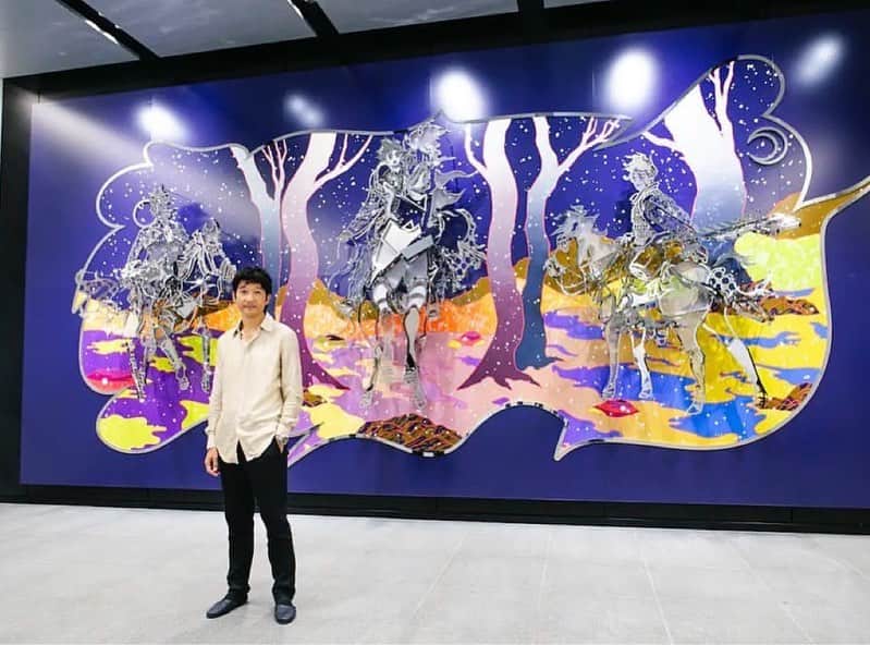 松山智一のインスタグラム：「Blessed to be invited back home to deliver another permanent piece. Thanks to Chunichi News HQ + Nagoya city 🇯🇵   #repost @bijutsutecho_com 愛知県名古屋市の中心部である栄地区に、リニューアルした中日ビルが竣工。24年春に開業する同ビル2階のオフィスロビーを、ニューヨークを拠点に活躍を見せる松山智一の巨大なアートワークが飾るります✨  #art #contemporaryart #artwork #artist #tomokazumatsuyama #nagoya #アート #現代アート #現代美術 #松山智一 #名古屋 #栄 #中日ビル #パブリックアート」