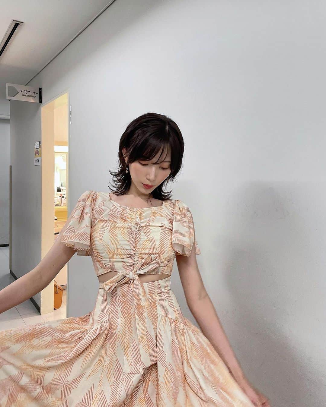 光宗薫のインスタグラム：「8月3日(木)、19:00-22:00 MBS/TBS系列「プレバト!!3時間スペシャル」へ出演致します。 　 スプレーアート部門です🪅 ぜひ観てくだい〜！   #mbs #プレバト  衣装タグ後程付けます」