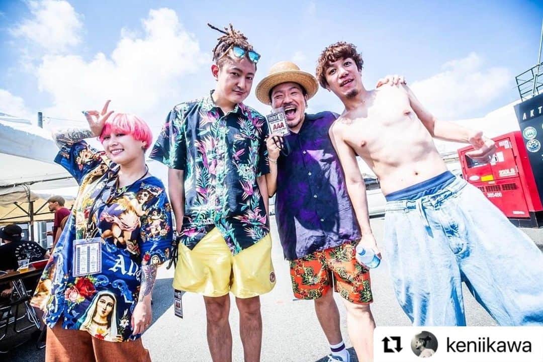 シーサーのインスタグラム：「． ． ヘイホーンズとアタシ🤙  #Repost @keniikawa  ・・・ “OGA NAMAHAGE ROCK FESTIVAL vol.12”  7/30(日)秋田県 男鹿市船川港内特設ステージ  📸 @hayachinphoto   今年も灼熱の夏真っ盛りに男鹿ナマハゲロック👹  炎天下の中みなさんお疲れさまでした！  イベント後は出演してたバンドマンとスタッフみんなで大宴会。  長い長い宴。  男鹿はやっぱり最高！  呼んでくれた菅原さん、山嵐、ありがとうございました！  また来年！！  #heysmith  #ONRF」