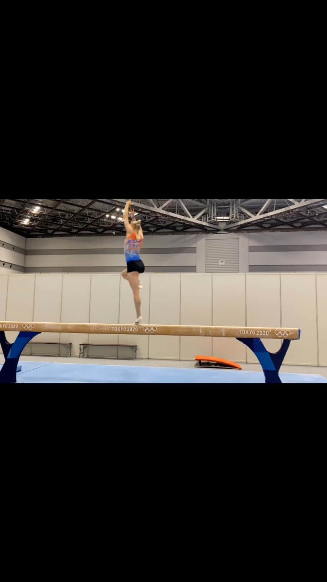 のインスタグラム：「🧡🙏🏼✨」