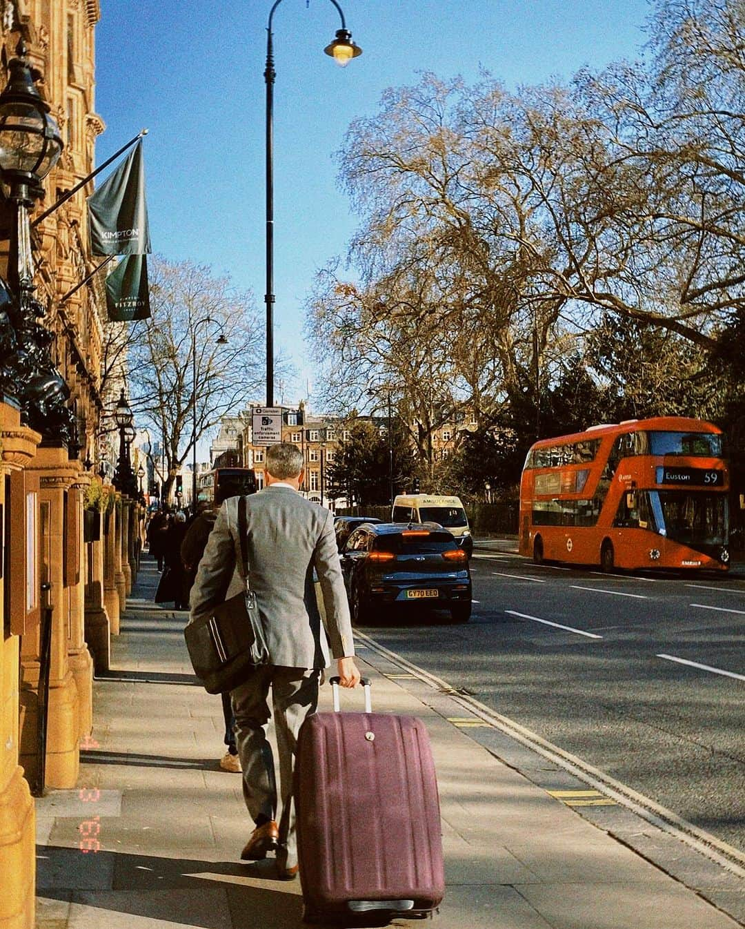 八代健さんのインスタグラム写真 - (八代健Instagram)「Throw back London 🇬🇧 #uk #london #ลอนดอน」8月2日 13時28分 - kenyashiro