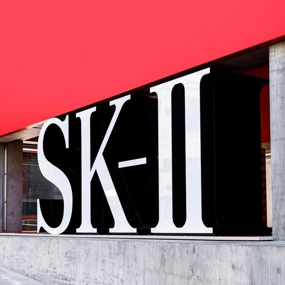 SK-II's Official Instagramさんのインスタグラム写真 - (SK-II's Official InstagramInstagram)「SK-II's best-kept secrets in one house. Unlock origin stories, scientific breakthroughs, and untold transformation stories. Welcome to the #SKIISECRETKEYHOUSE. ✨  #SKIITheSecretKey」8月2日 13時36分 - skii