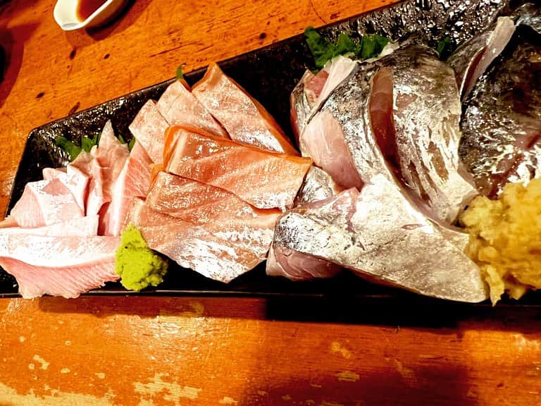 吉岡世起のインスタグラム：「久しぶりの中ちゃんへ やっぱり魚は中ちゃんだね！めちゃ美味でした！ 魚の脂はいい脂ってついつい食べ過ぎちゃうなw」