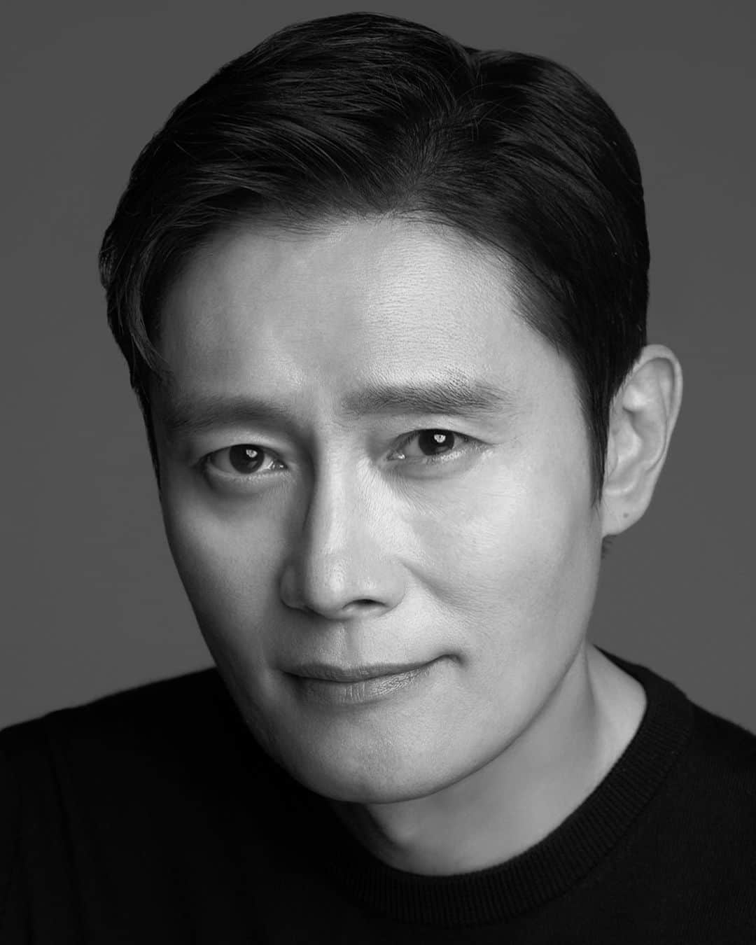 のインスタグラム：「8월 9일 대개봉 #콘크리트유토피아 #CONCRETEUTOPIA」