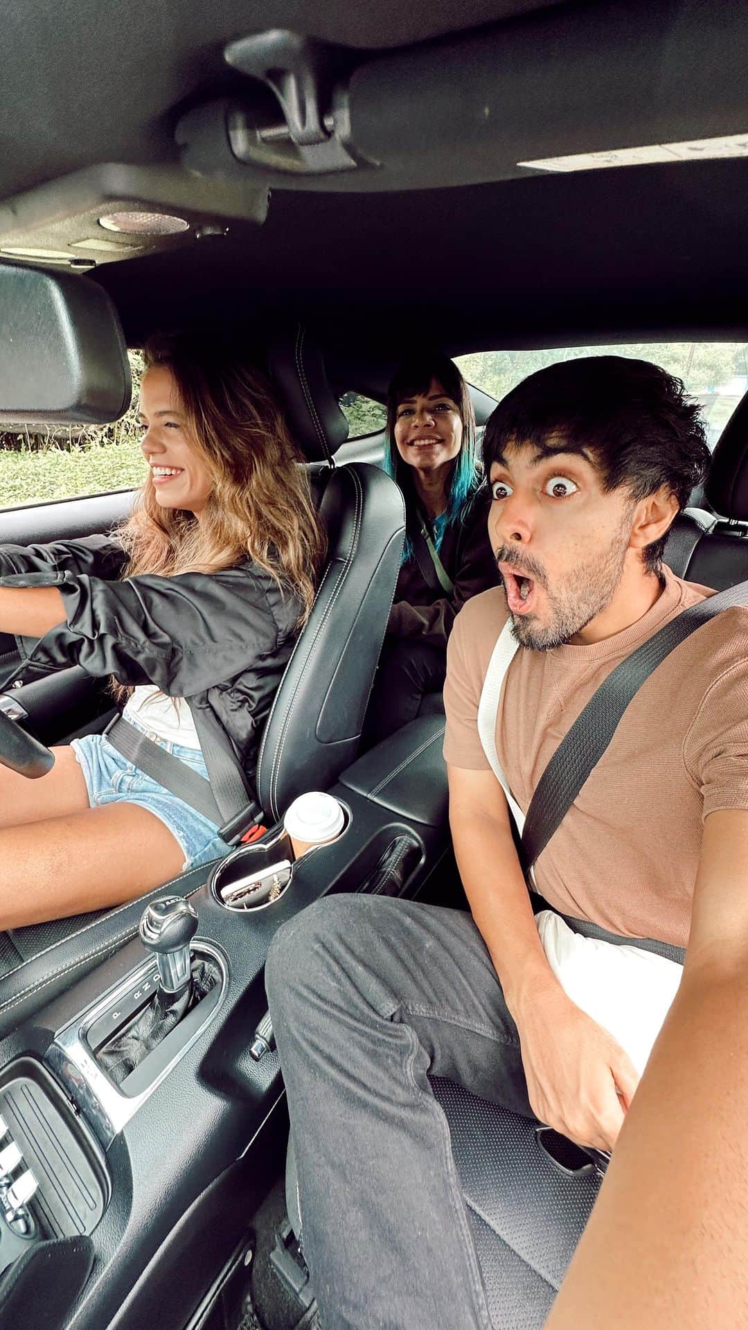 Aakriti Ranaのインスタグラム：「@radhika_nomllers & @mohnishdoultani’s reaction during their first drive in the Mustang! 🤣 Kaafi Epic!   I really want to take a follower of mine for a drive with me in the Stang. Would you like to go on a drive with me? Comment below ❤️   #aakritirana #mustang #mustangindia #reaction friends #carlovers #carporn #reactionvideos #drive #mustanglife #reelsindia」