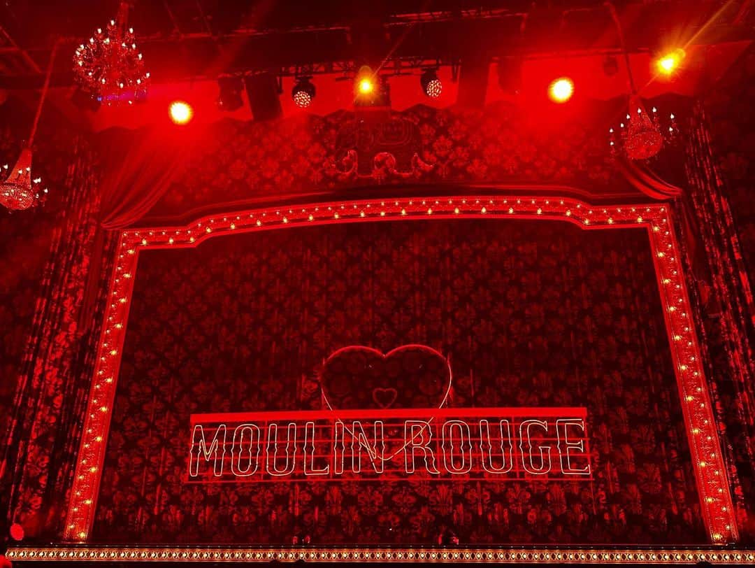 Man With A Missionさんのインスタグラム写真 - (Man With A MissionInstagram)「Beautiful Gorgeous Outstanding  It was truely an honor for me to take part in the translation of the lyrics.  #moulinrouge  #teikokugekijyou #musical」8月2日 16時10分 - mwamofficial