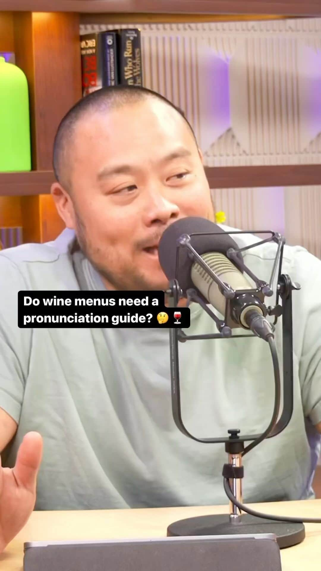 デイビット・チャンのインスタグラム：「A terrible idea that is a good idea: add phonetic pronunciation of vineyards and producers on wine lists. People will buy more wine @ringer @davechangshow」