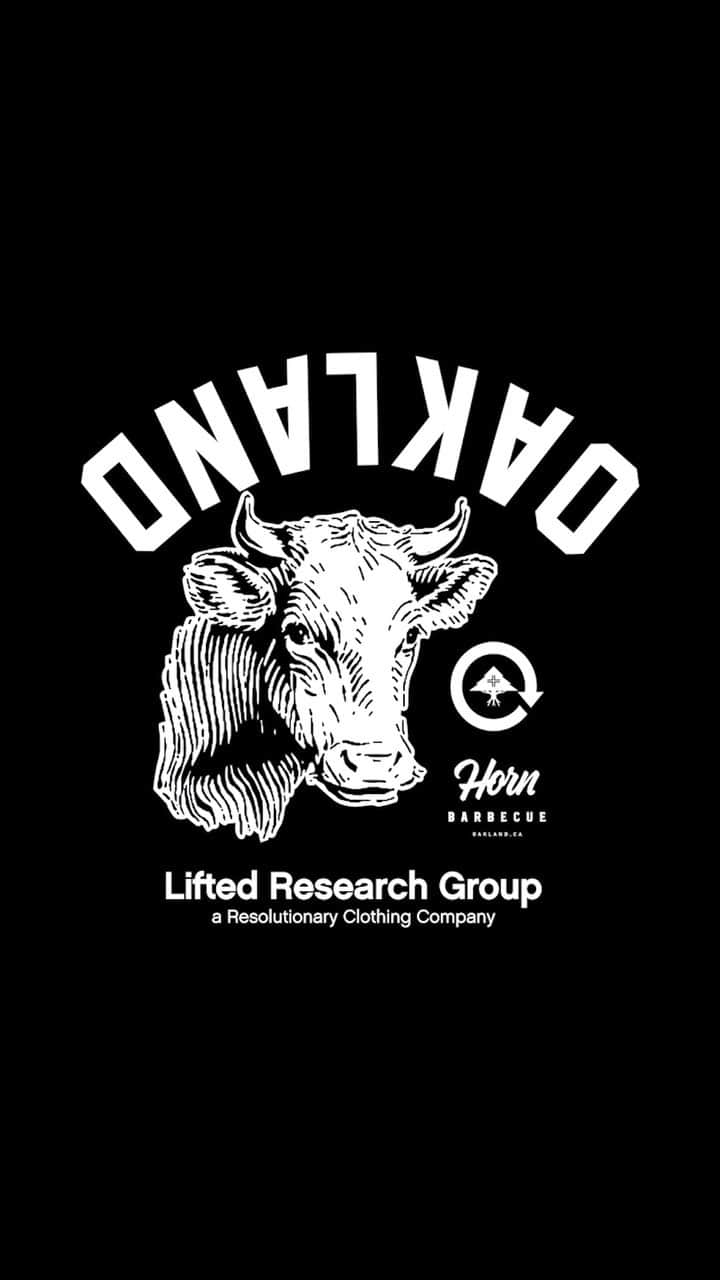 エルアールジーのインスタグラム：「LRG is proud to partner with Chef @matthornx on an exclusive clothing capsule and pop-up launch party in Oakland, CA on August 5th.    Matt has blazed his own trail with true passion and determination which is what caught our eye over at LRG, and not to mention the food is beyond phenomenal.   Chef Horn really embodies our slogan “Underground Inventive, Overground Effective,” taking his independent regional pop ups and transforming them into a worldwide culinary conglomerate.   LRG has developed a close relationship with Chef Horn and consider us very lucky to be the first official brand collaboration with @hornbarbecue  We feel both brands are authentic representations of the cultures we contribute to and are a part of.   When you read LRG’s mission statement, it is speaking about and describing people exactly like Chef Horn.   LTD. EDITION CAPSULE DROPS FRIDAY AUG.4th #lrgclothing #hornbbq 🌲🦒🐂🔥💨  Filmed & Edited by @josshflores  Drone footage @lherreraphoto」