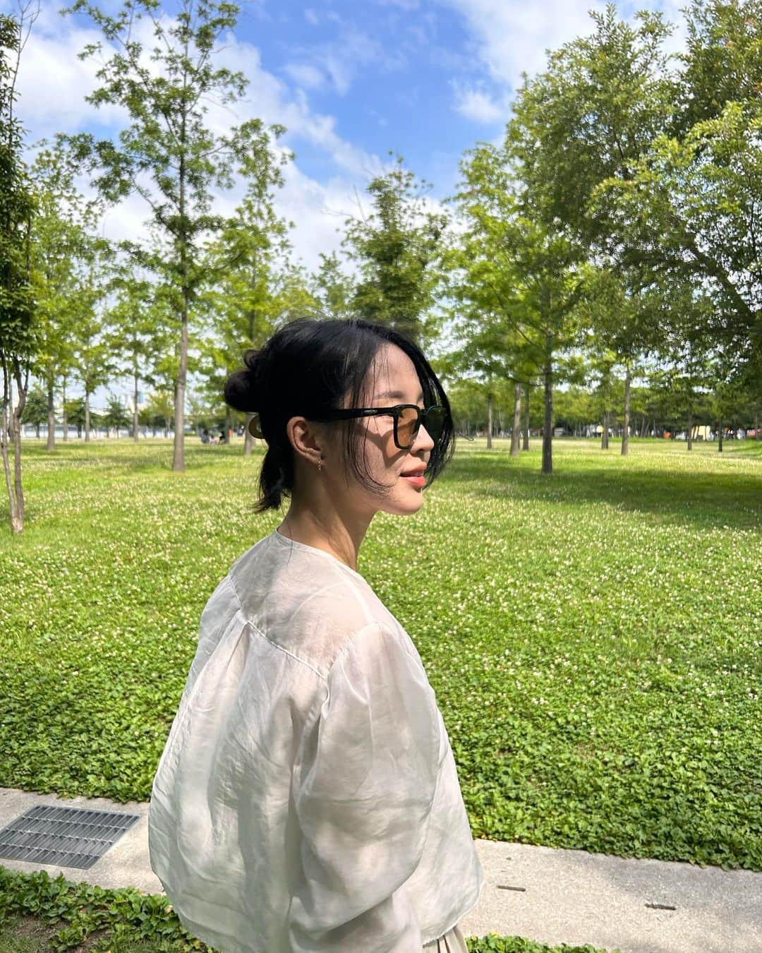 チョン・ジユンさんのインスタグラム写真 - (チョン・ジユンInstagram)「7월의 절거운 모멘텀🌼」8月2日 19時01分 - jenyerjiyoon
