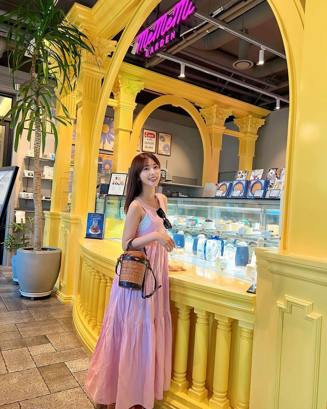 一木美里のインスタグラム：「📍 @mememi.official 🩷  #korea#seoul#seoulcafe#韓国カフェ#韓国グルメ#mememi」