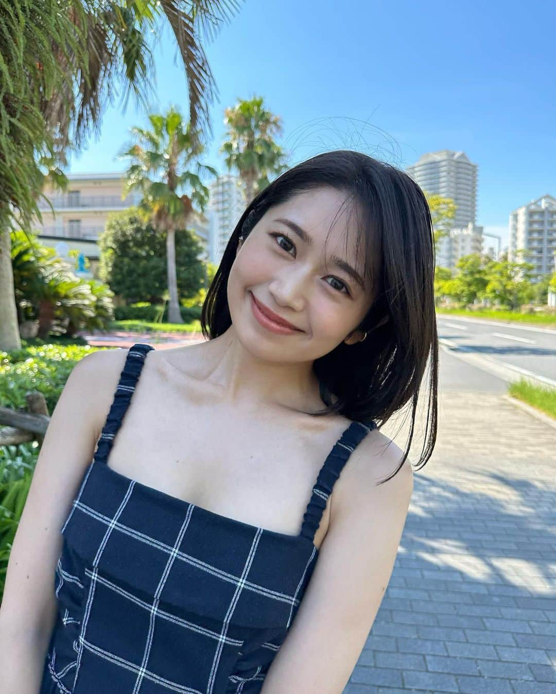 浅野杏奈さんのインスタグラム写真 - (浅野杏奈Instagram)「もう8月だって🏝️  よろしくお願いします🤲🏻  #august」8月2日 19時43分 - this.is.anna_box