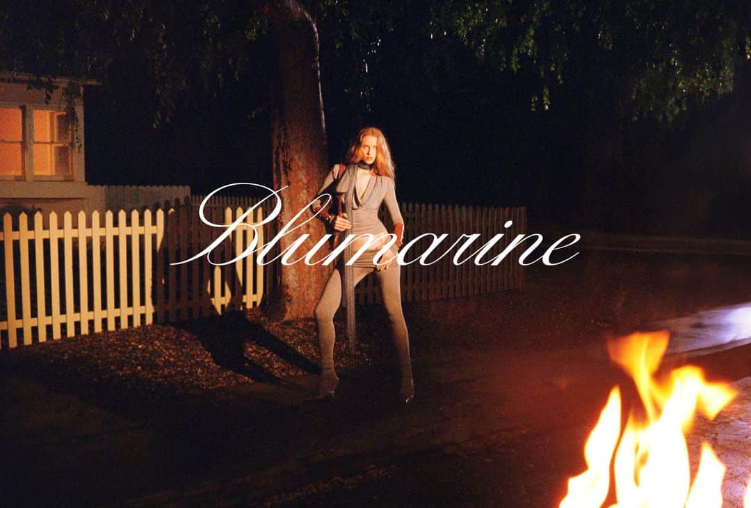 のインスタグラム：「A GLOWING TALE, FALL WINTER 2023⁣ ⁣ It is an intense, luminescent, fiery Blumarine.⁣ ⁣ Creative Director - @nicola_brognano⁣ Photographer – @petrafcollins⁣ Styling - @lottavolkova⁣ Talent - @abbychampion⁣ ⁣ Check out the brand new arrivals via the link in bio.⁣ ⁣ #Blumarine #BlumarineFW23 #AGlowingTale」