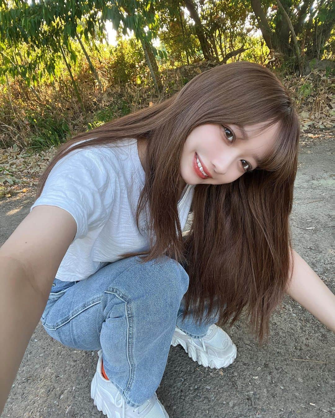 白川れなさんのインスタグラム写真 - (白川れなInstagram)「毎日日焼け止めベタベタに塗ってる。暑すぎ。 ⁡ ⁡ ⁡ ⁡ ⁡ ⁡ ⁡ ⁡  #韓国メイク#fashion #portrait #selfie #随手拍 #網美 #셀카 #패션 #데이트」8月2日 20時01分 - __r_kw