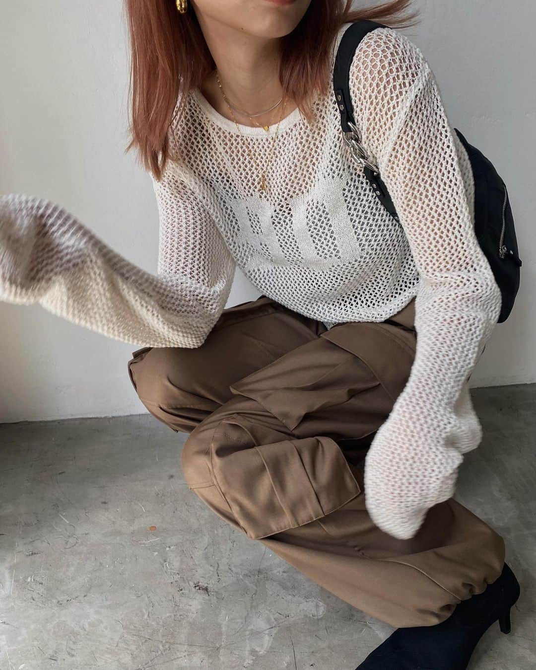 室原彩夏のインスタグラム：「ㅤㅤㅤㅤㅤㅤㅤㅤㅤㅤㅤㅤㅤ 今週はスラックスカーゴも入荷するし このトップスが特にお気に入り😮‍💨🖤 ㅤㅤㅤㅤㅤㅤㅤㅤㅤㅤㅤㅤㅤ PRE FALLが8月は沢山入荷するので たのしみだなーー🥵 ㅤㅤㅤㅤㅤㅤㅤㅤㅤㅤㅤㅤㅤ #LAGUAGEM」