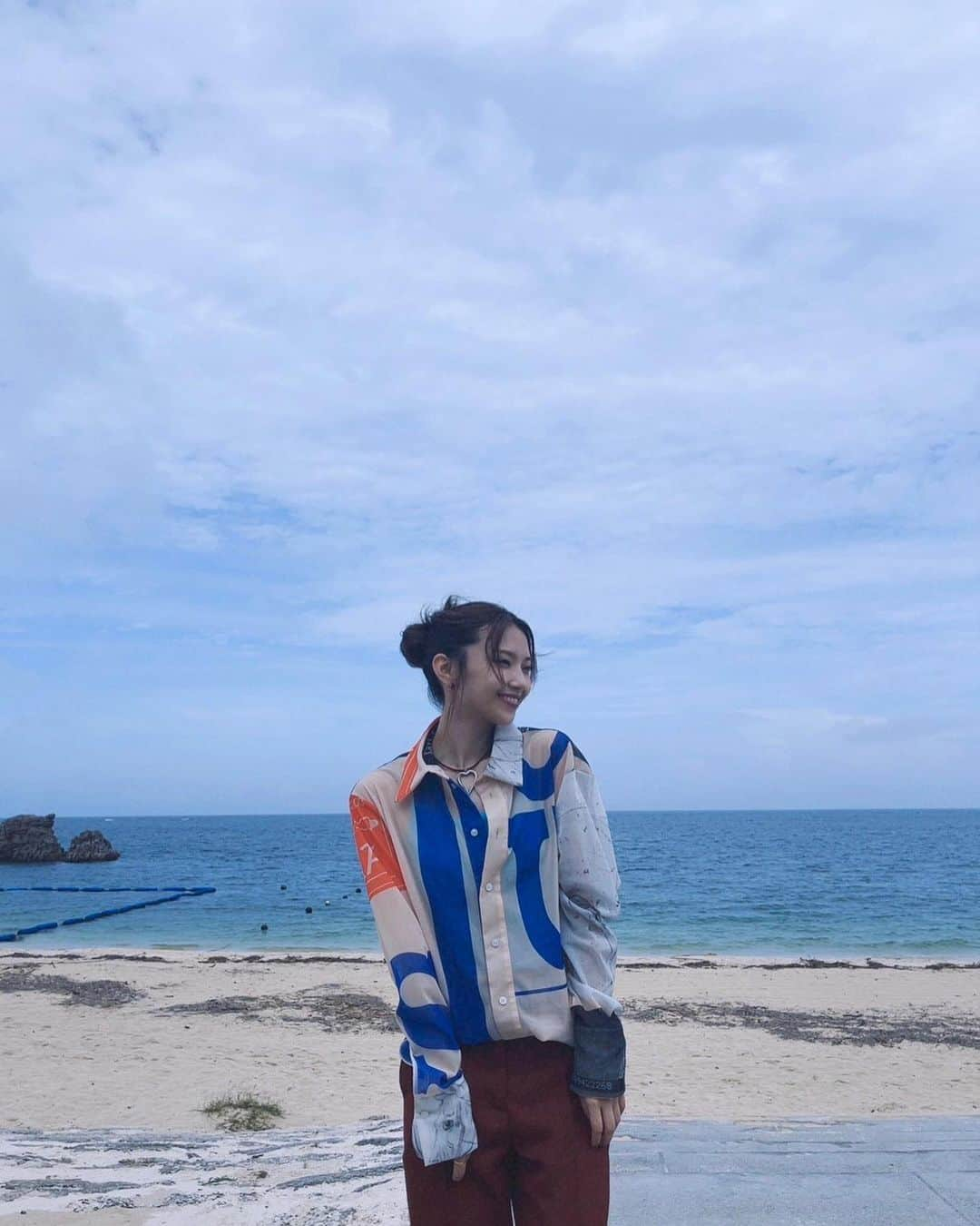 MAHO EMPiREのインスタグラム：「８月 🌅」