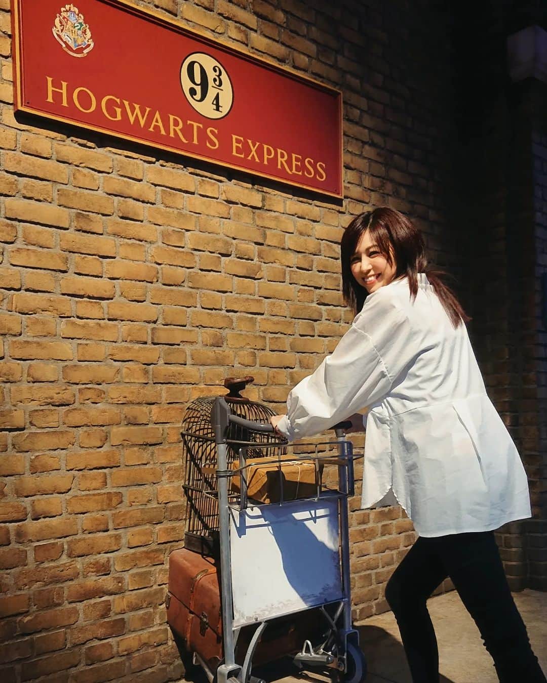 清水優美のインスタグラム：「🍭🍬🧁🍩🍫  楽しかった✨🦉  #harrypotterstudiotour  #harrypotter」