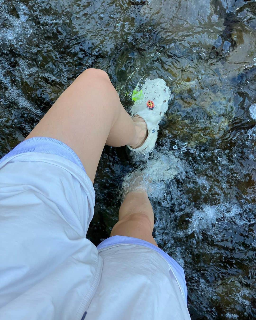 吉田麻衣子さんのインスタグラム写真 - (吉田麻衣子Instagram)「🌊🌼 @crocsjp」8月2日 20時42分 - maiko_yoshida_