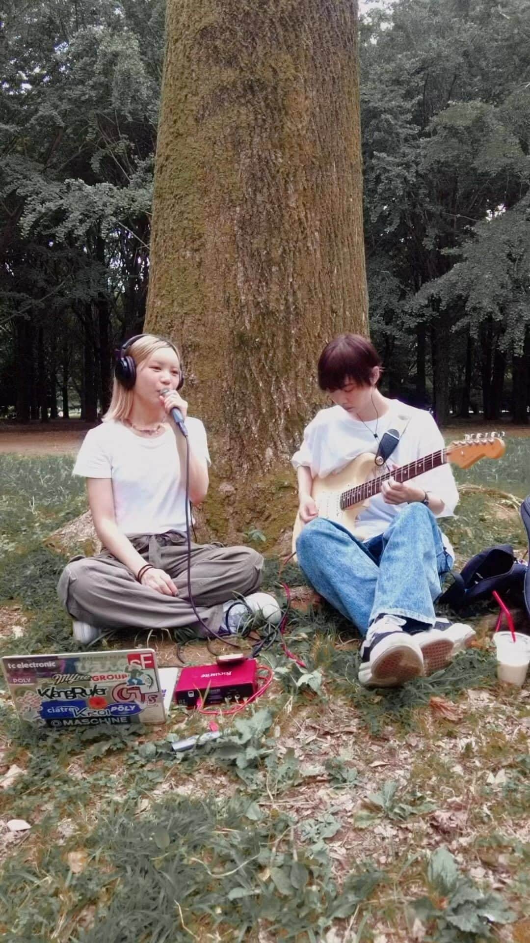 やすだちひろのインスタグラム：「joan - love somebody like you @songsbyjoan  @chqnchii @gyoshi_desu_」