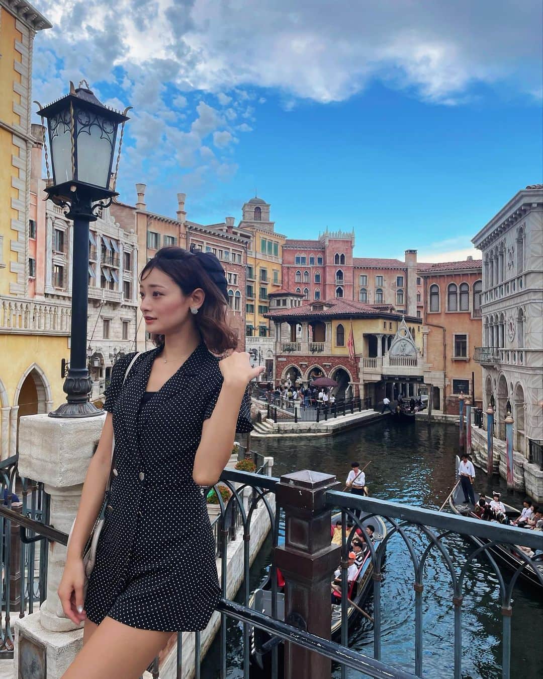 内田美麗（麗奈ゆう）のインスタグラム：「Tokyo Disney Sea🩵🌈🩵  #ディズニー#東京ディズニーシー#tokyodisneysea」