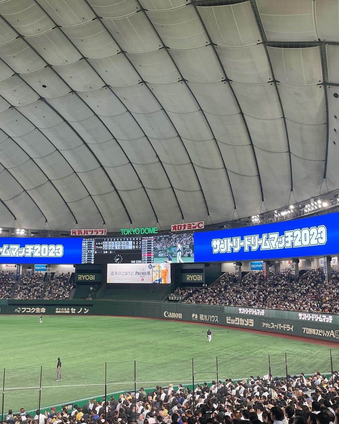 坪井ミサトさんのインスタグラム写真 - (坪井ミサトInstagram)「久々の野球観戦は サントリードリームマッチ⚾️🔥  お仕事ご一緒したことある方や お父さんに言ったら 羨ましがられるレジェンドの方々が たくさん出場されていて 楽しかった🥰  野球がしたくなりました💪🏽  #サントリードリームマッチ2023 #野球 #baseball」8月2日 21時06分 - misato1030