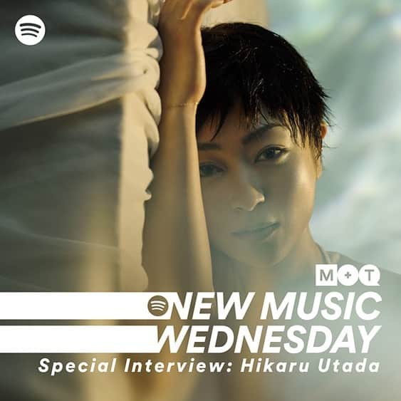 宇多田ヒカルのインスタグラム：「@spotifyjp の”New Music Wednesday” Music+Talk Editionで竹内さんとお話させていただきました！孤独を安心に変換する創作の発端とプロセス、音楽と建築の共通点、Co-produceの作業、私にとっての「書き下ろし」とは、言語と記号、とかいろいろなこと！ここまで話したの久しぶりかも。楽しかったです🤗  Got to do a really nice interview on this week’s New Music Wednesday, Music+Talk Edition… we talked about how the creative process and art can transfer solitude/isolation to universal human experience, the similarity between music and architecture, what Co-producing is like for me, how I see music as a language and everything in the world as symbols… thanks Takeuchi San and Spotify🤗」